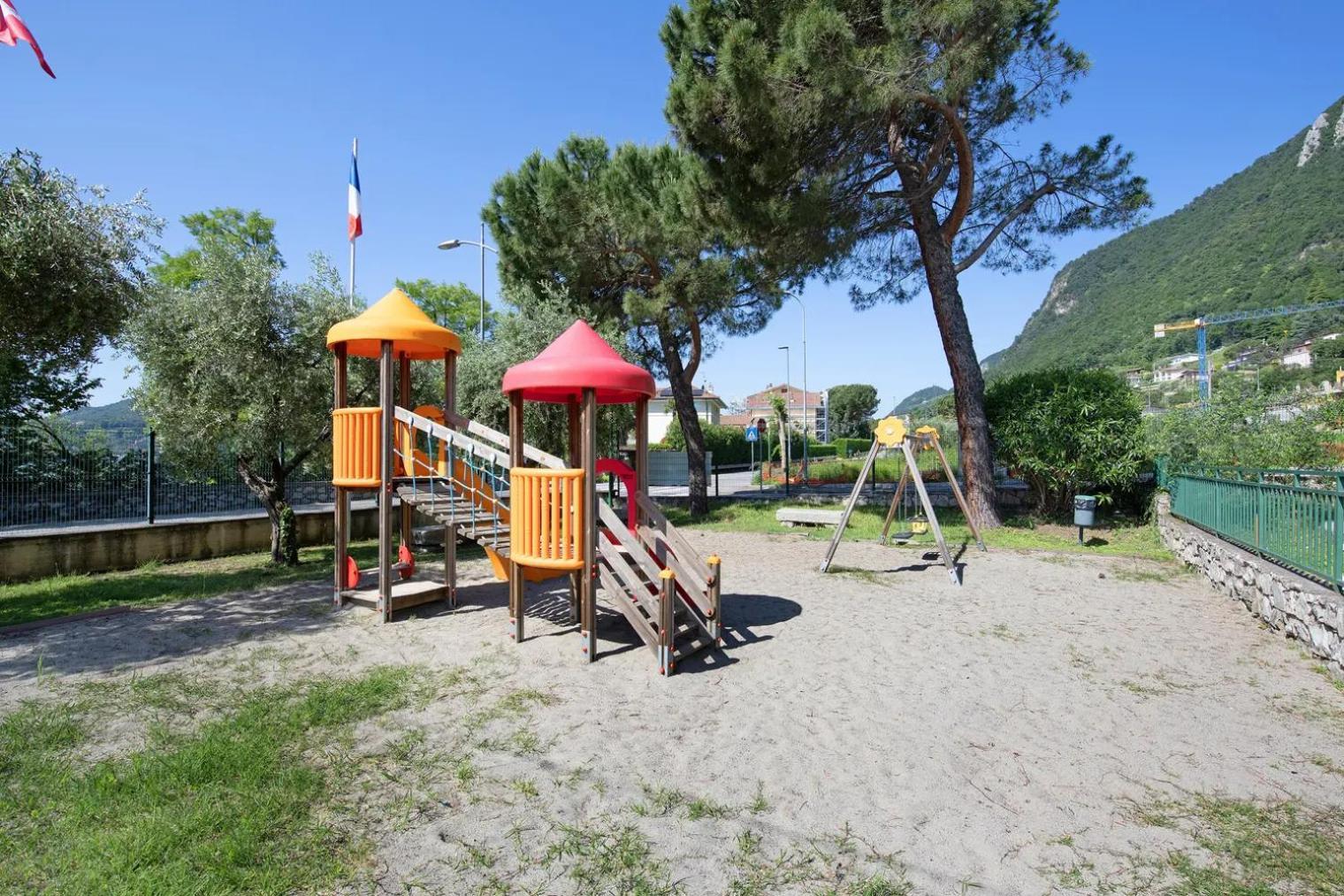Camping Eurovil Predore Exterior photo